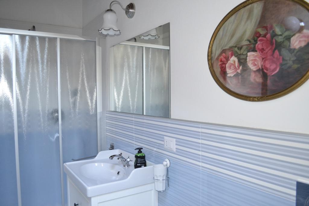 Balcone Dei Limoni Apartment Nesso Bilik gambar