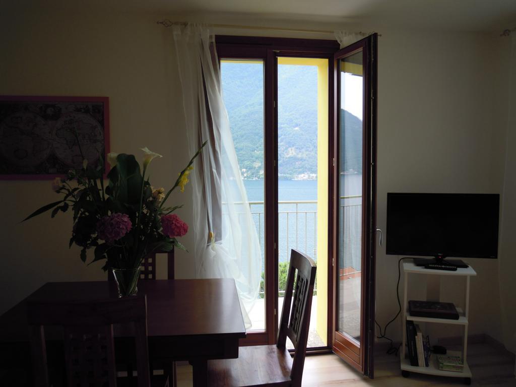Balcone Dei Limoni Apartment Nesso Bilik gambar
